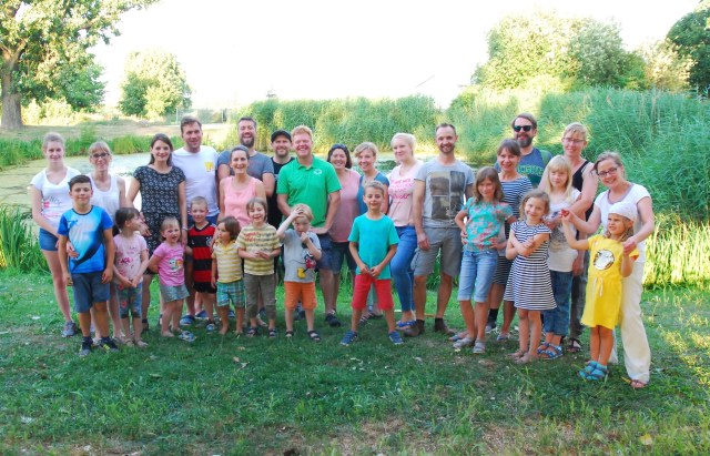 B4A55F1B-D4DC-404D-9E05-C4C25C132082