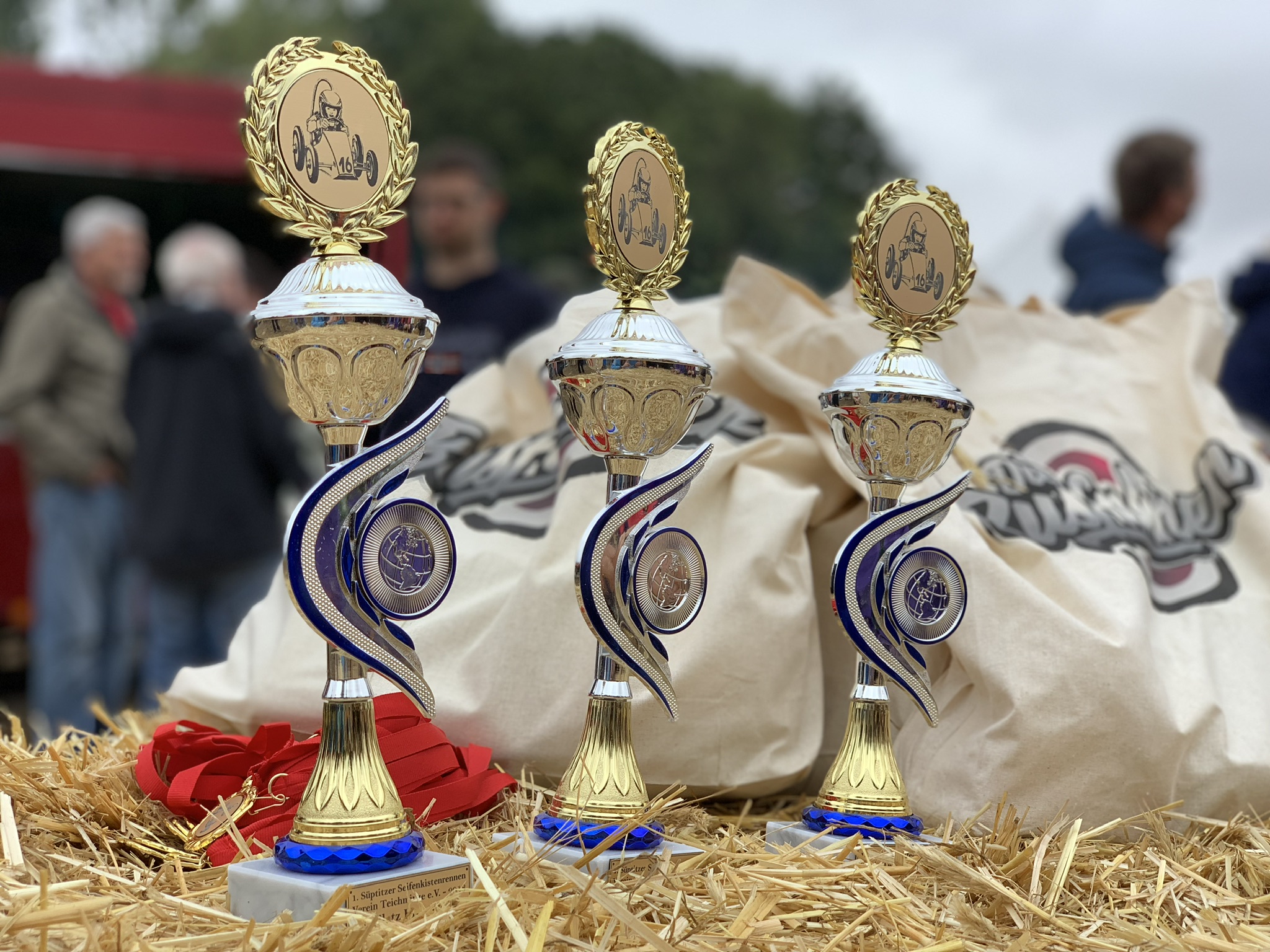 934D23DF-8D30-46CE-9ED5-4881E3C62691