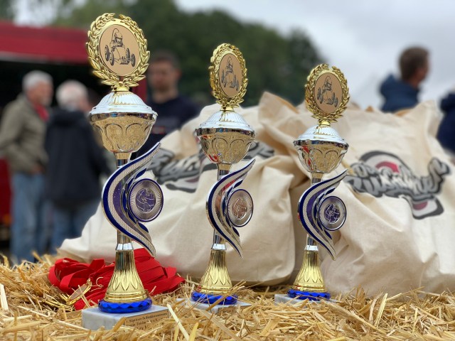 934D23DF-8D30-46CE-9ED5-4881E3C62691