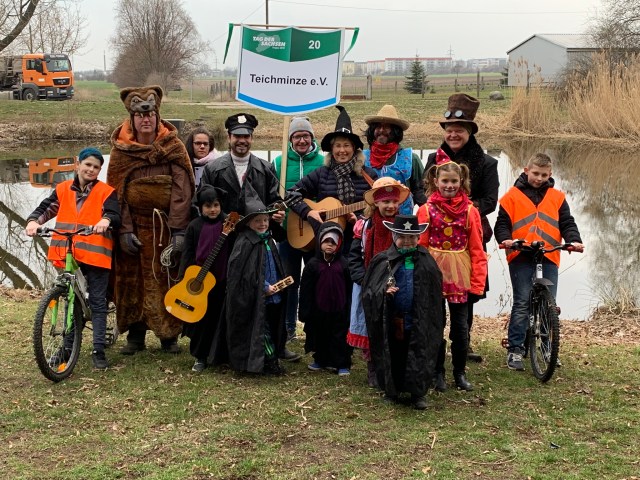 94C6D91F-52F7-4E0F-BF43-2AC36605E431