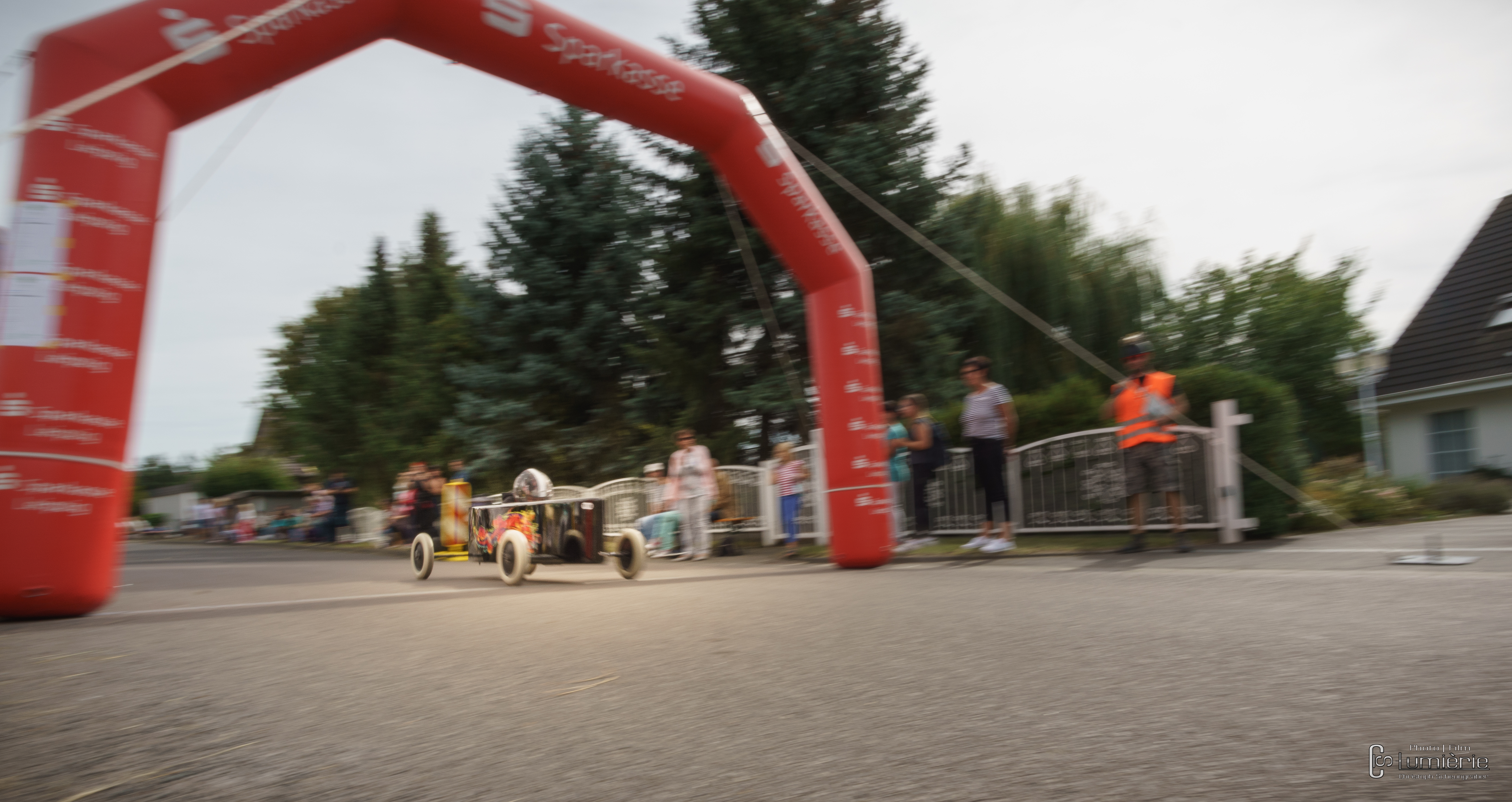 E5516FC6-D9CC-4FF0-BEB1-C80240A267BF